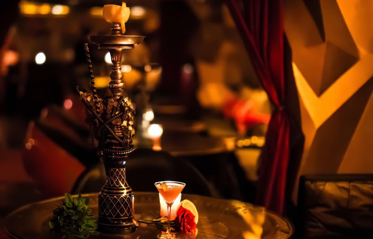 Azar Marrakech : Détendez-vous et Profitez de la Meilleure Chicha